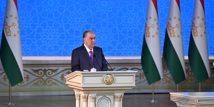 В Таджикистане продлили мораторий на проверки бизнеса до 2029 года